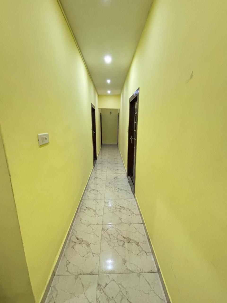 Hotel O Marquis Guest House 加尔各答 外观 照片