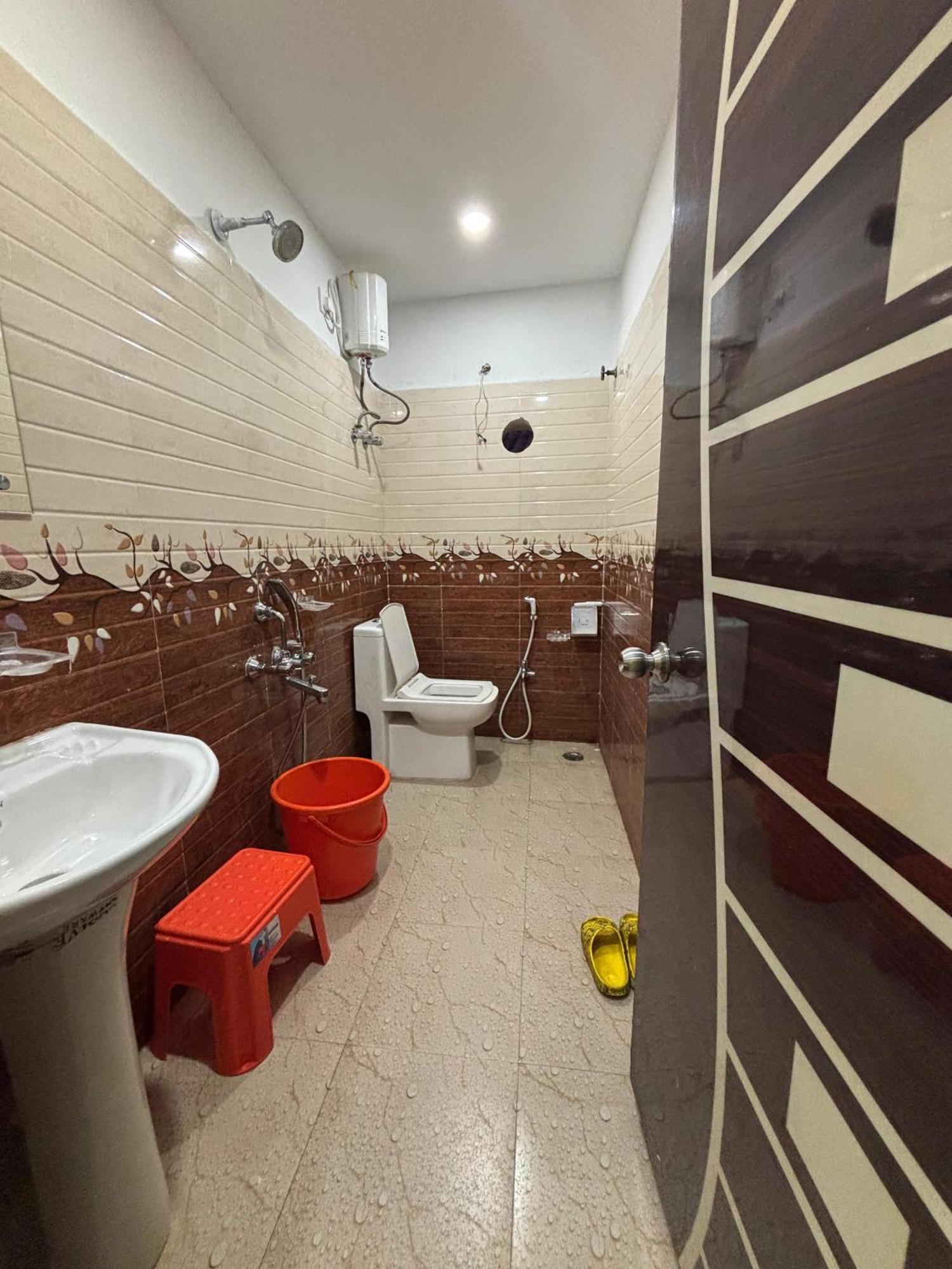 Hotel O Marquis Guest House 加尔各答 外观 照片