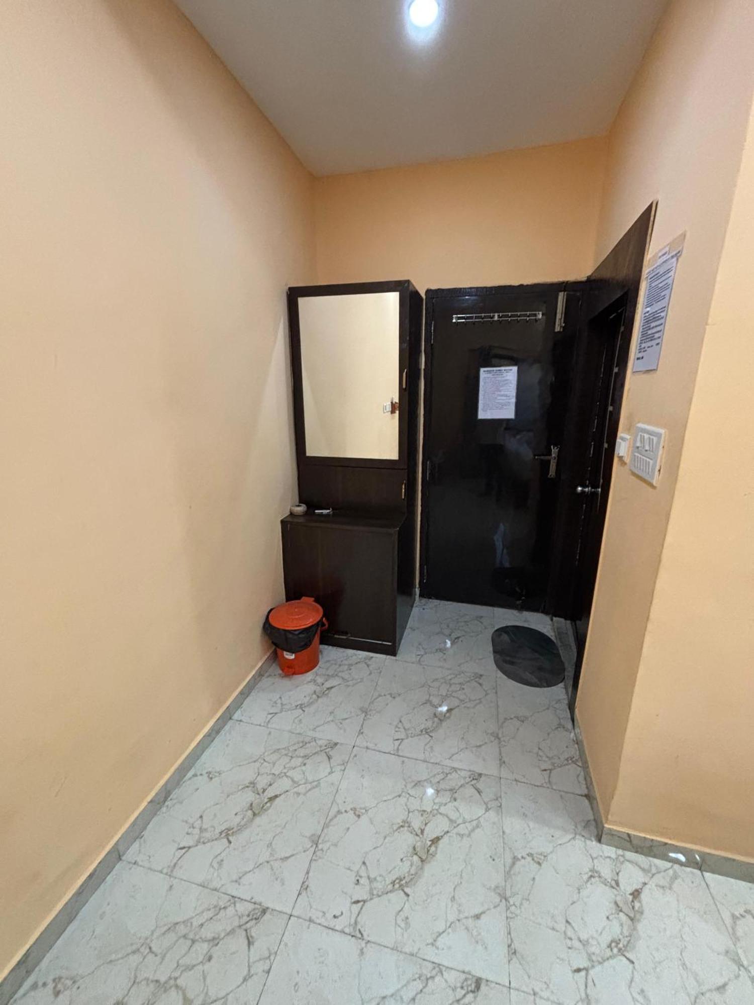 Hotel O Marquis Guest House 加尔各答 外观 照片